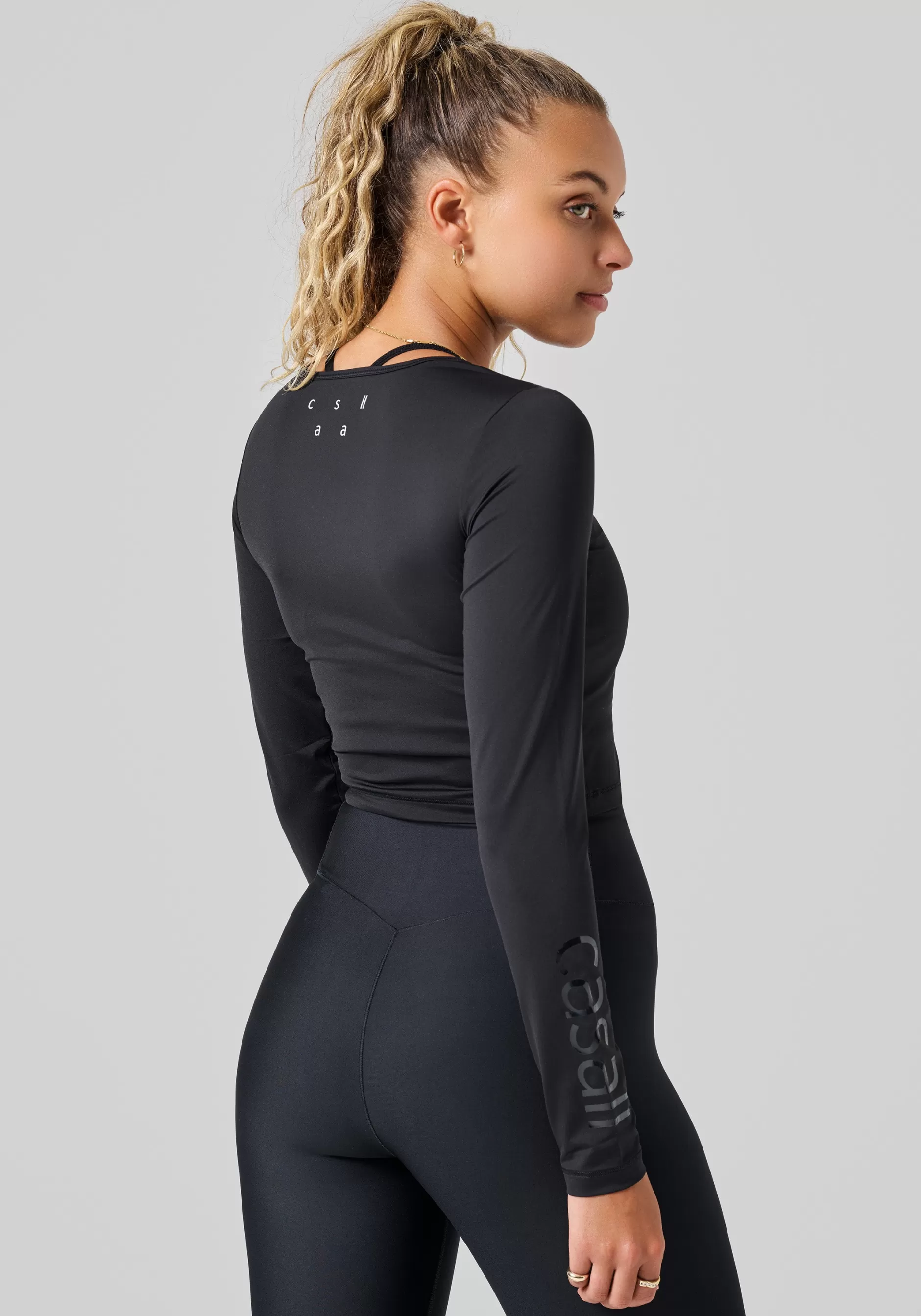 Online Casall Graphic Crop Long Sleeve - Black