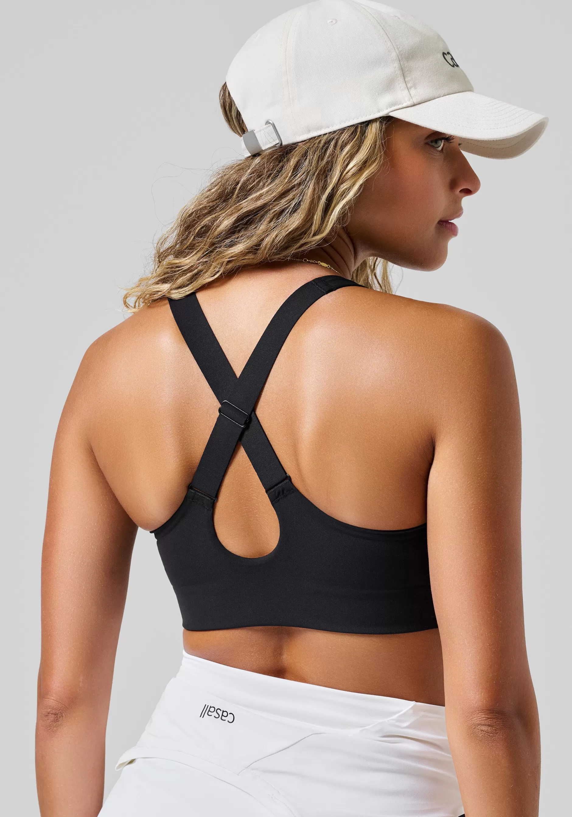 New Casall Impact Zip Sports Bra - Black