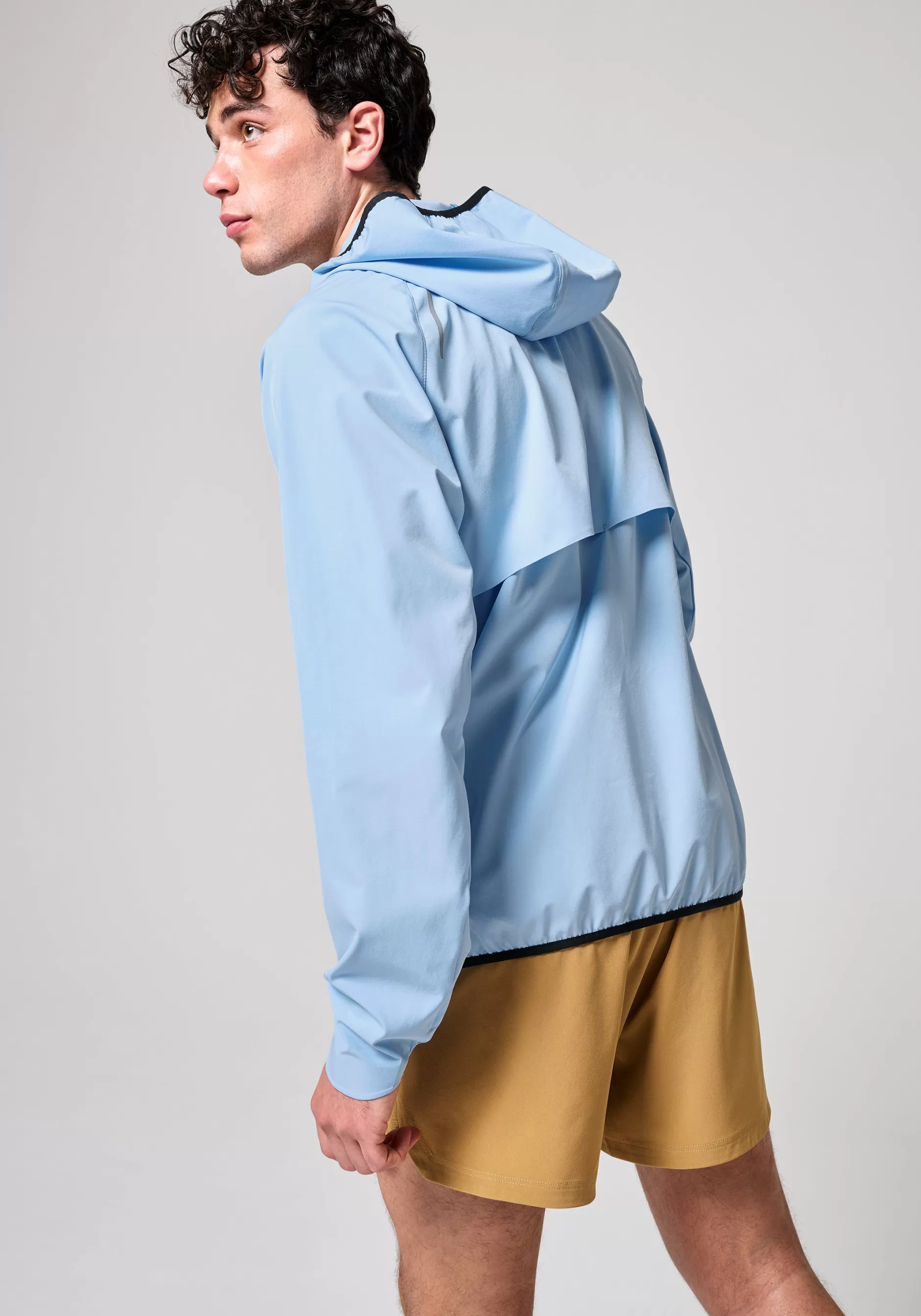 Flash Sale Casall M Dynamic Windbreaker Anorak - Sky Blue