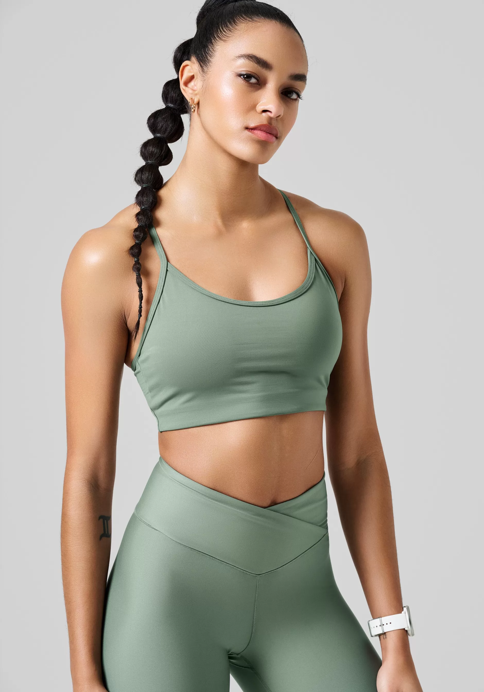 Outlet Casall Sleek Strappy Sports Bra - Dusty Green