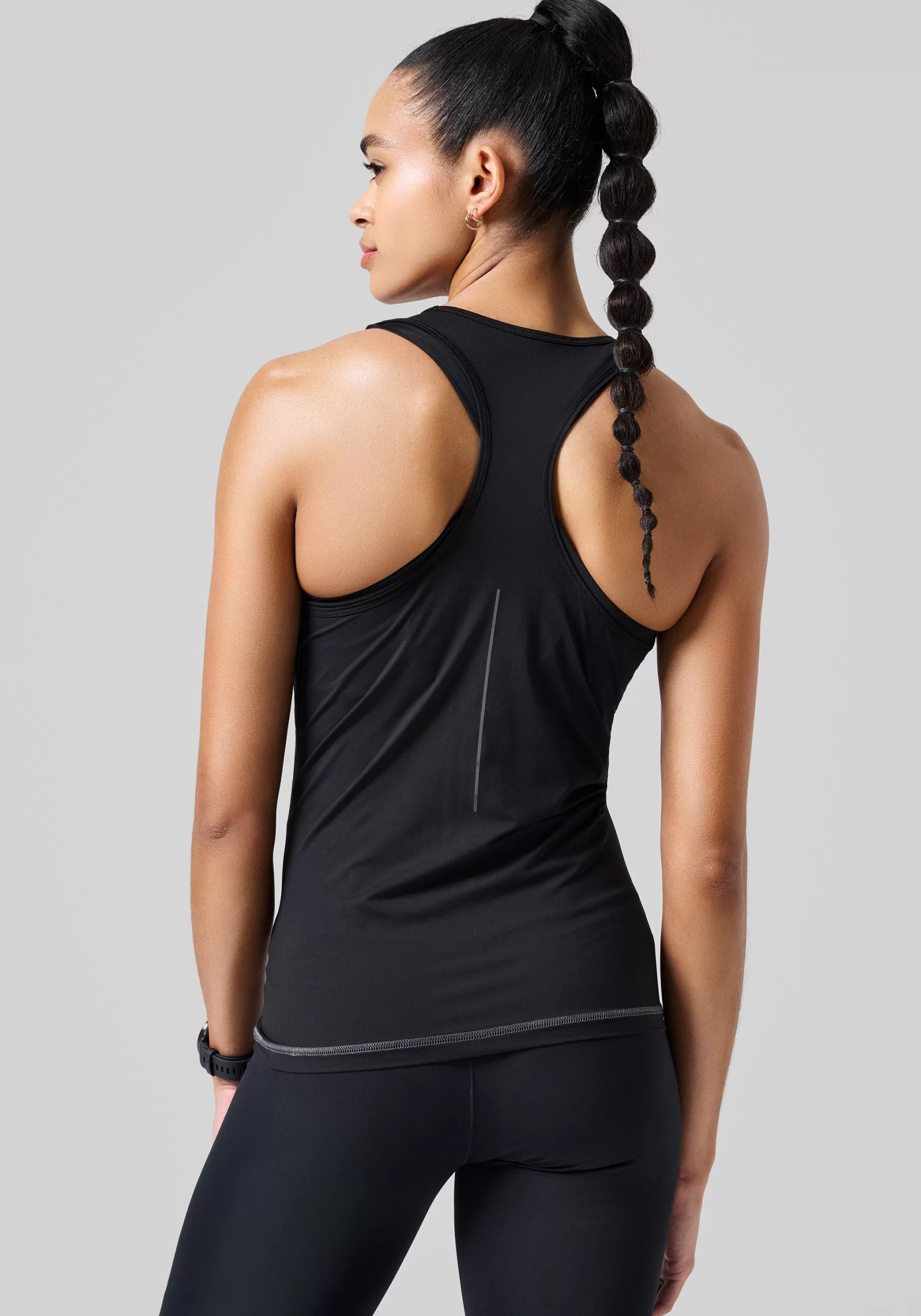 Best Casall Technical Pursuit Slim Tank - Black